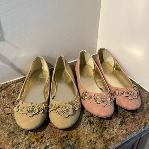 2 pair Forever 21 floral flats
